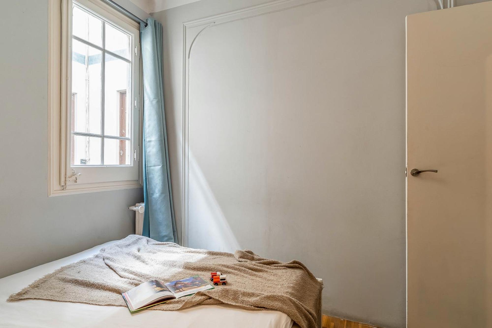 Canela Homes Diputacio Barcelone